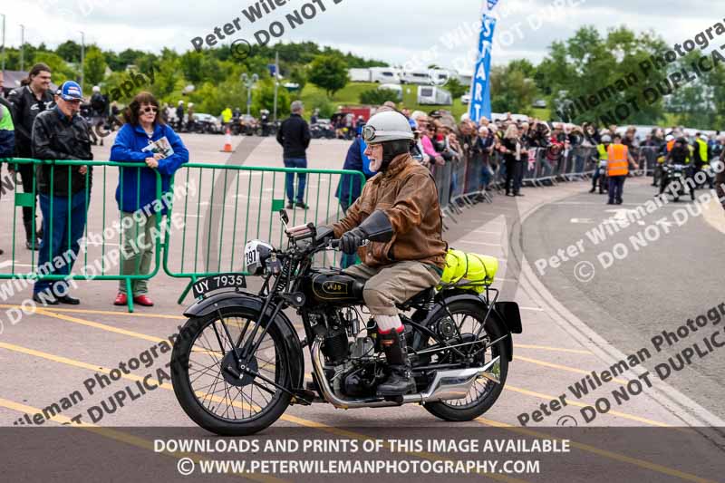 Vintage motorcycle club;eventdigitalimages;no limits trackdays;peter wileman photography;vintage motocycles;vmcc banbury run photographs